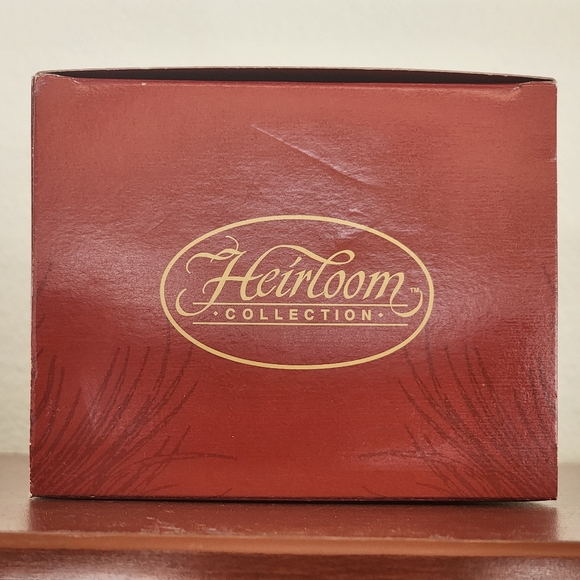 Vtg Carlton Cards Christmas time is here! Alvin Chipmunks Music 🎵 Ornament - Picture 4 of 8